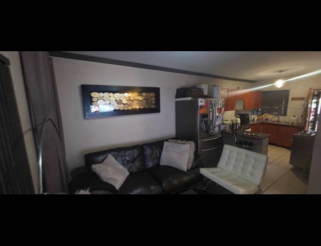 2 BEDROOM SECTIONAL TITLE FOR SALE IN DEL JUDOR